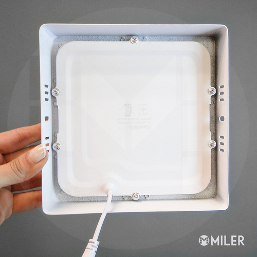 Imagen 3 de 10 de Panel Led Exterior Plafon 12w Cuadrado 17cm Blanco