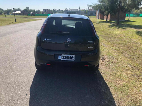 Fiat Punto 1.6 Essence Dualogic 2011