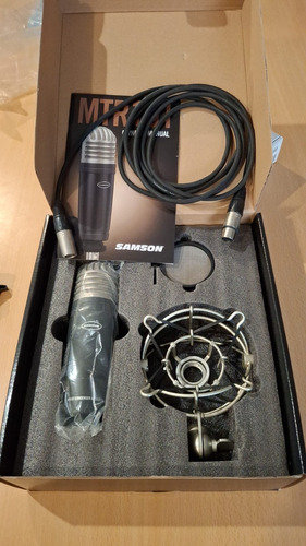Placa Focusrite Scarlett Solo 3ra Generación - Combo Rojo (Usado)
