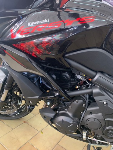 Imagen 4 de 8 de Kawasaki Versys 650 0km