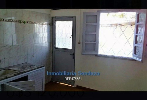 Imagen 10 de 18 de Dos Casas, Entrada Para Autos, Con Rentas. Ideal Inversores Cw173361