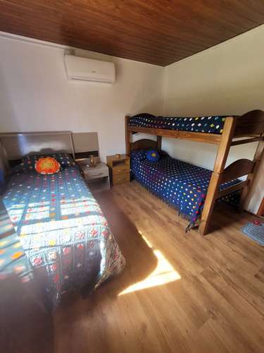 Cabaña Con Piscina Climatizada En Playa Verde (piriapolis)