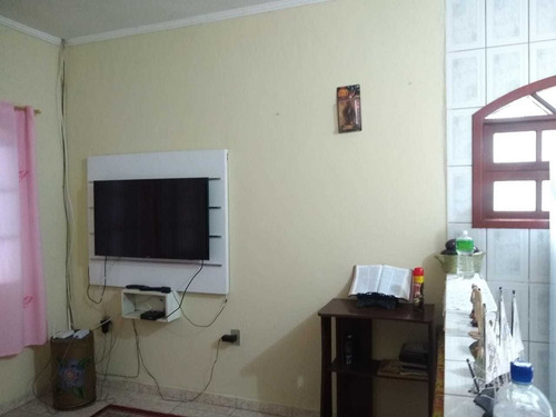 Imagem 3 de 14 de Casa 03 Dormitórios, 650 Metros Do Mar (2107)