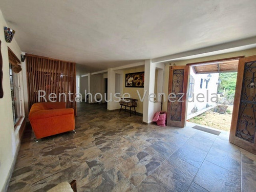 Vendo Casa En Urbanización El Castaño, Código 25-6628 Cm Leer Descripción