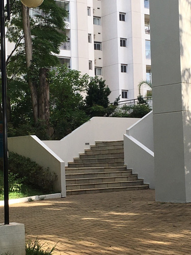Apartamento À Venda Na Estrada São Francisco, Jardim Wanda, Taboão Da Serra - Sp - Liv-8844
