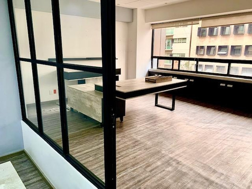 Polanco, 190m2, Divisiones En Cristal, 4 Privados, Sala De Juntas, Amplia Área Abierta De Trabajo, 3 Lugares De Estacionamiento, Vigilancia 24 Horas. Muy Cerca Del Metro Polanco