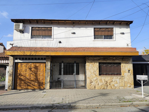 Casa 3 Dormitorios Haed