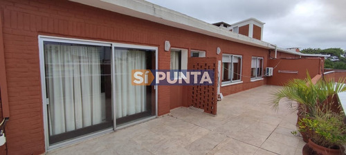 Imagen 3 de 19 de Apartamento Frente A Plaza México De 3 Dormitorios En Venta - Venta Anual