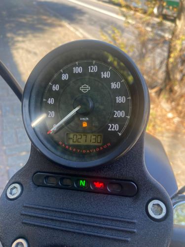 Xl 883 R 2014