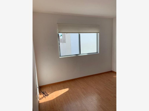 Imagen 7 de 18 de Casa En Renta En El Refugio