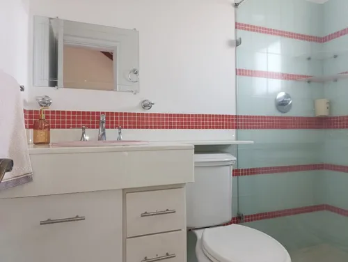 Casa En Arriendo, El Poblado
