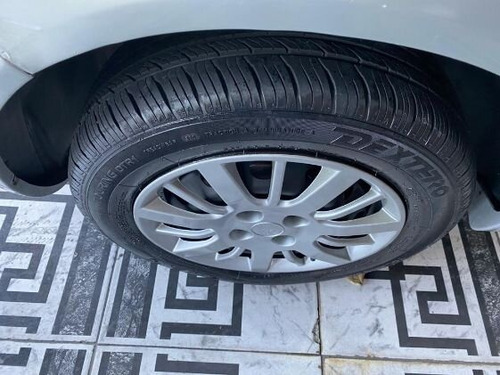 Fiat Siena El 1.4 8v (flex) 2014/2014 Prata