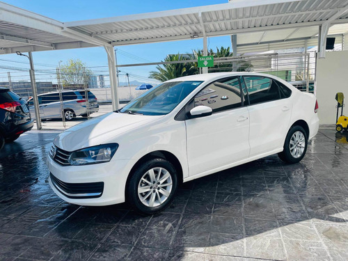 Imagen 5 de 14 de Volkswagen Vento 2019 1.6 Confortline Mt
