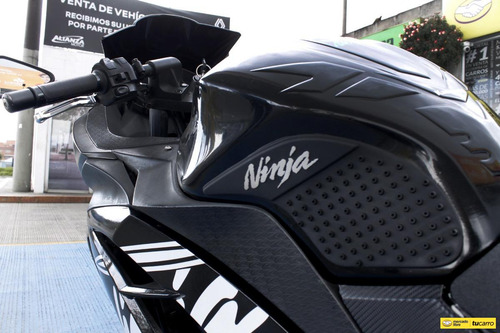 Imagen 21 de 25 de Kawasaki Ex300