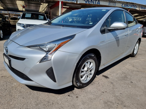 Toyota Prius 1.8 Base Cvt