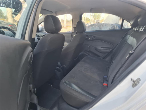 Chevrolet Onix 1.0 MPFI LT 8V FLEX 4P MANUAL