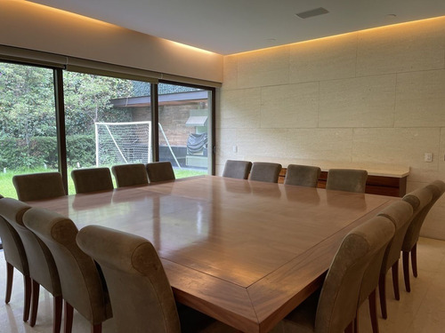 Residencia Espectacular En Paseo De Los Laureles