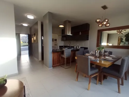 En Zibata, Club De Golf, Estrena Hermosa Casa, Exclusividad, 3 Recamaras..