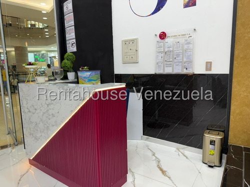 Se Vende Fondo De Comercio Sambil La Candelaria Dmh 25-13938