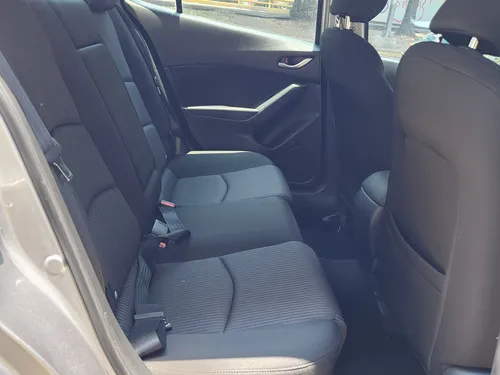 Mazda Mazda 3 2.0 I Touring Sedan Mt