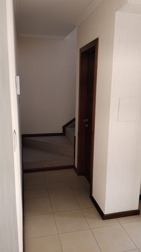 Casa En Arriendo Cond. Doña Esperanza Iii 3d/3b/1e