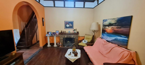 Casa En Lomas De Zamora Este