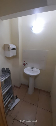Casa En Venta De 3 Dorm. En Ñuñoa