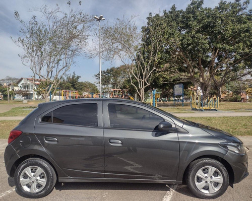 Imagem 7 de 9 de Onix