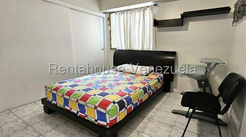 Ivanna Rah Cod. 25-18215