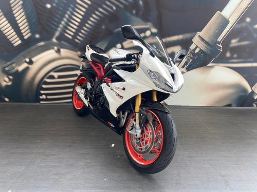 Daytona 675 R 2014