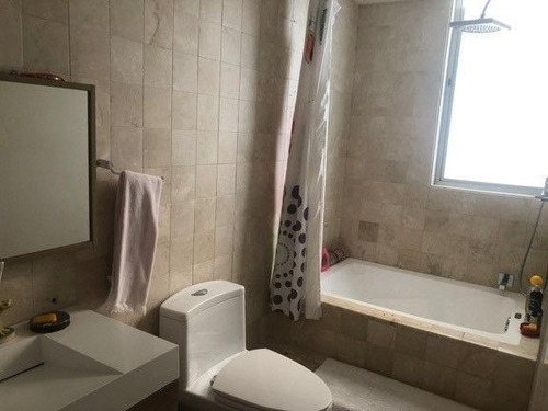Imagen 19 de 26 de Departamento En Venta En Bosques De Las Lomas, Residencial B