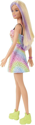 Imagem 4 de 9 de Barbie 2022 Fashionistas Doll 190 Loira Mecha Lilás