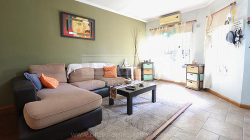 Imagen 2 de 28 de Duplex 5 Ambientes Venta - Carapachay