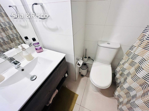 2 Dorm, 2 Baños, Ambos En Suite (87546)