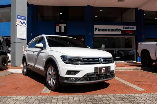 Volkswagen Tiguan TSI Comfortline 1.4T At 4x2