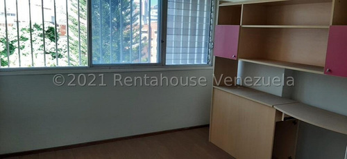 Bello Apartamento En Venta San Bernardino Mls 24-19243 Olga Corina Damiani