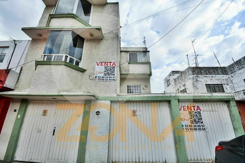 Imagen 1 de 25 de Excelente Casa En Venta En Unidad Modelo A Una Calle De Calz