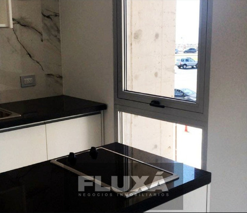 Venta Departamento 2 Ambientes C/ Cochera Zona Constitucion