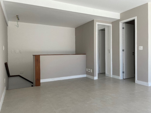 Imagem 21 de 30 de Excelente Cobertura Duplex De Alto Padrão Com Três Suítes Na Avenida Afrânio De Melo Franco, Leblon. - Co00045 - 69400596