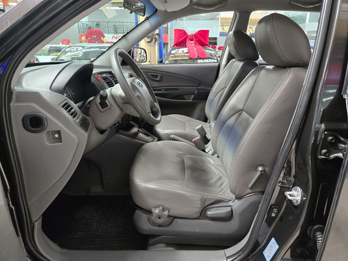 Hyundai Tucson 2.0 MPFI GLS 16V 143CV 2WD GASOLINA 4P AUTOMÁTICO