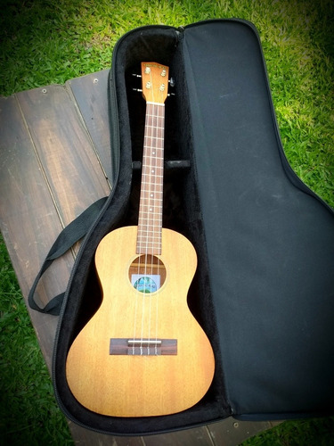 Ukelele Tenor (Usado)