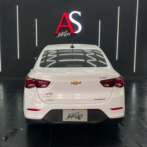 Chevrolet Onix 1.0T Premier Sedan At