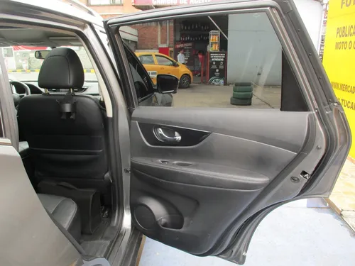 Nissan X-trail T32 4x4 2500cc At Aa