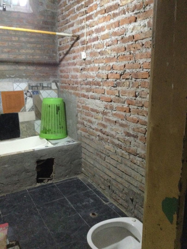 Imagen 11 de 12 de Lote De 10 X 40 C/losa De 200 M2 Y 2 Casas.precio Retasado.!