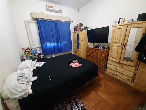 Imagen 9 de 14 de Permuta - Chalet De 4 Ambientes En Venta Ideal Emprendimiento - Ituzaingo Sur