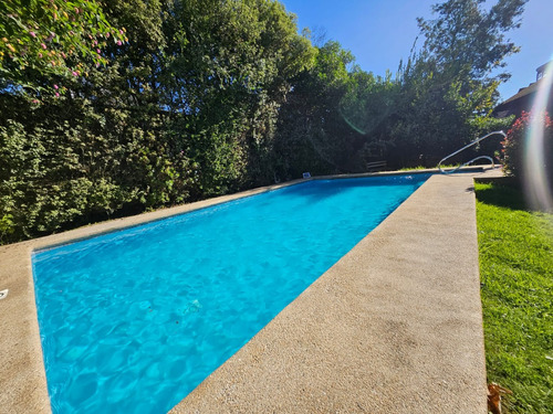 Broker Lomas 4d-5b-piscina- Patio- Sala Estar-