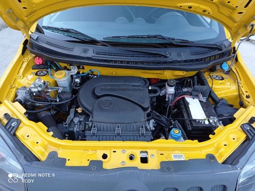 Imagem 10 de 14 de Fiorino Bau 2018 C/ Kit Gaz Muito Top.