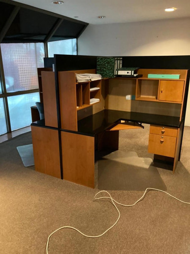 Imagen 4 de 19 de Oficinas En Edificio Aaa