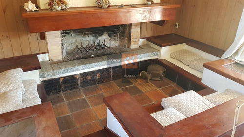 Casa En Venta A Reciclar, Segunda Linea Al Mar- Ref: 8087