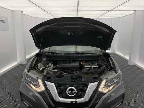 Nissan X-Trail 2.5 Exclusive 4x4